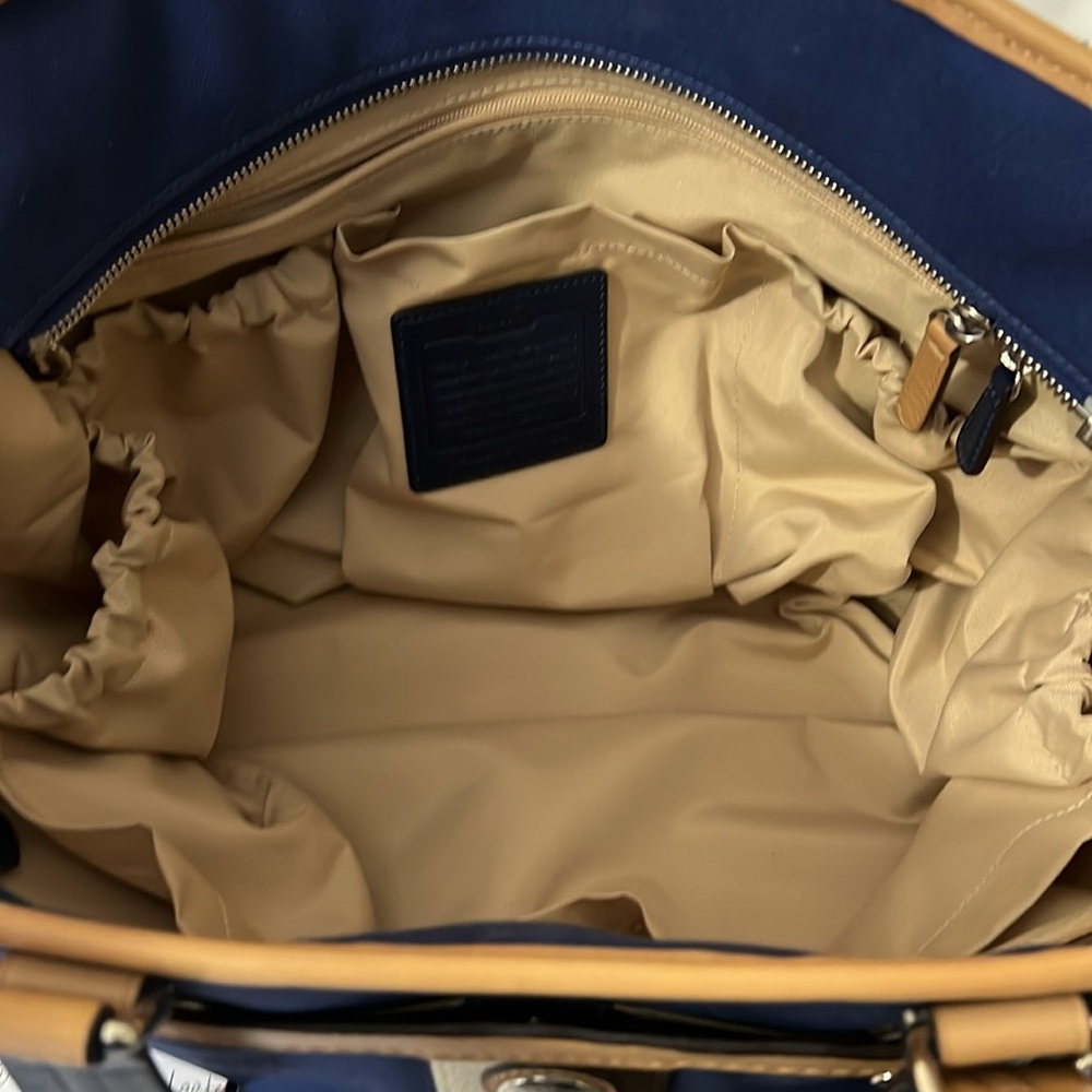 Large Coach tote bag - Picture 2 of 5